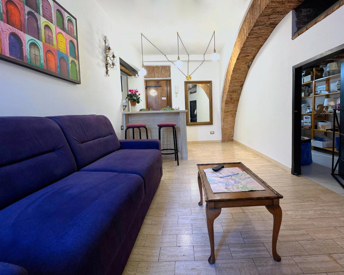 Lovely Apartment In Via Della Scala, Trastevere Rom Exteriör bild