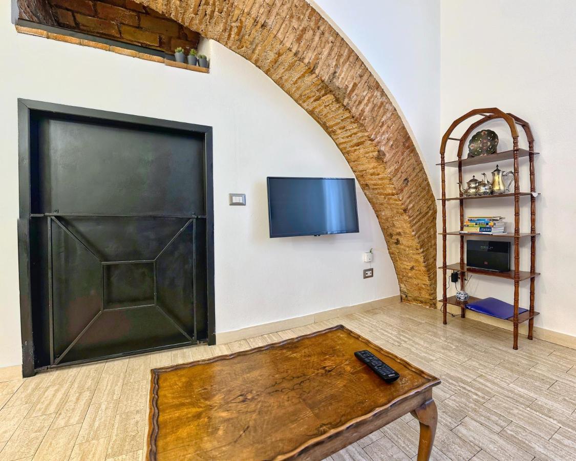 Lovely Apartment In Via Della Scala, Trastevere Rom Exteriör bild